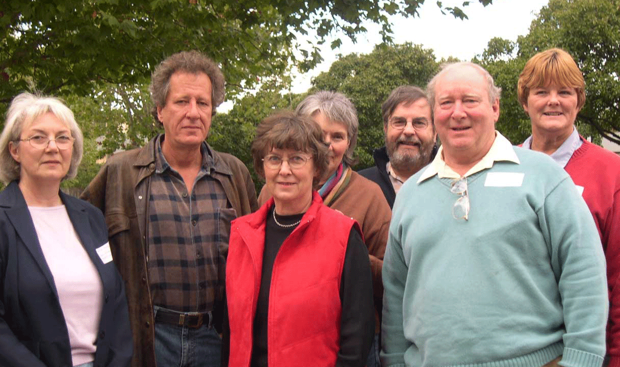 geoffrey-rush-with-rural-groups-2006